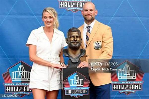 Who Is Joe Thomas’ Wife, Annie Thomas?