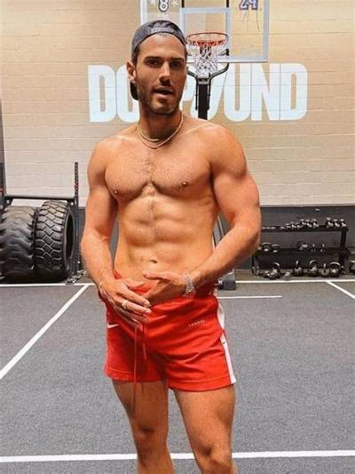 Who Is Joey Zauzig from “The Real Friends of Weho”? Wiki and Family