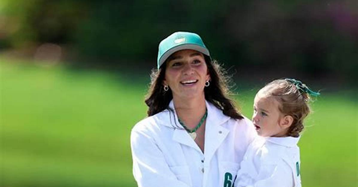 Who Is Kelsey Dalition Details to Know About the Wife of Pro Golfer