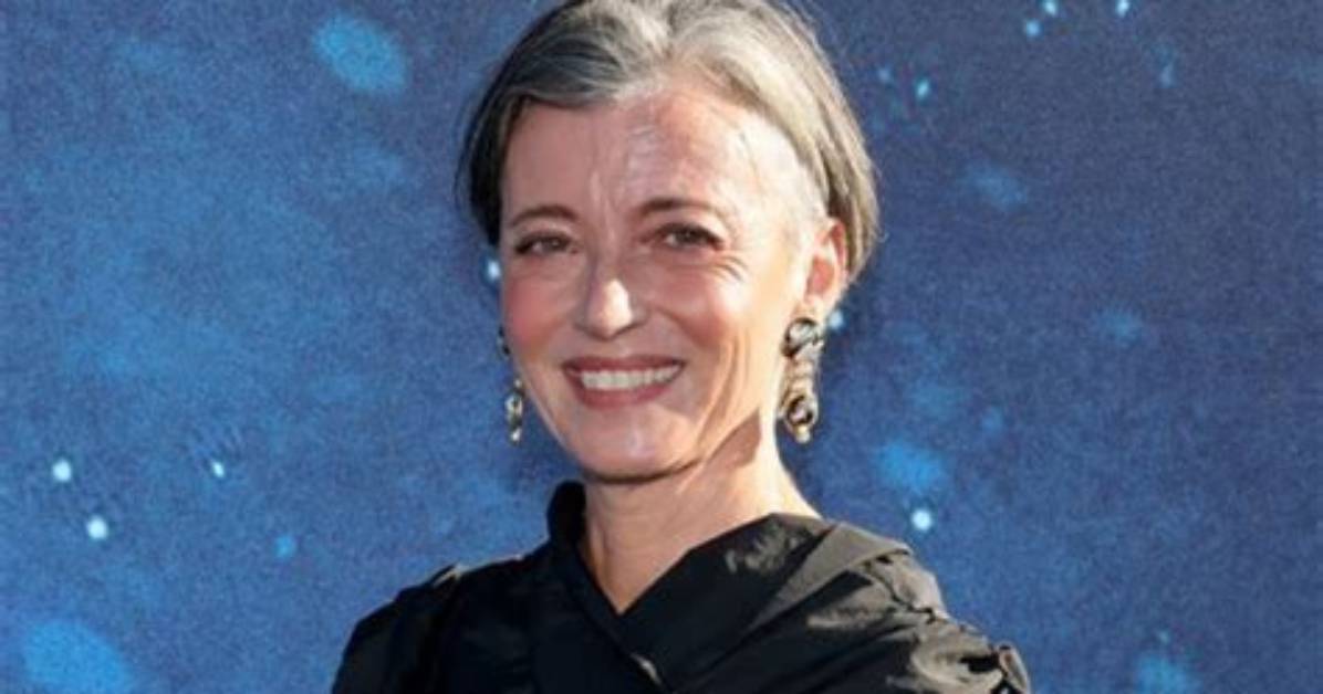 Who Is Mia Sara See Net