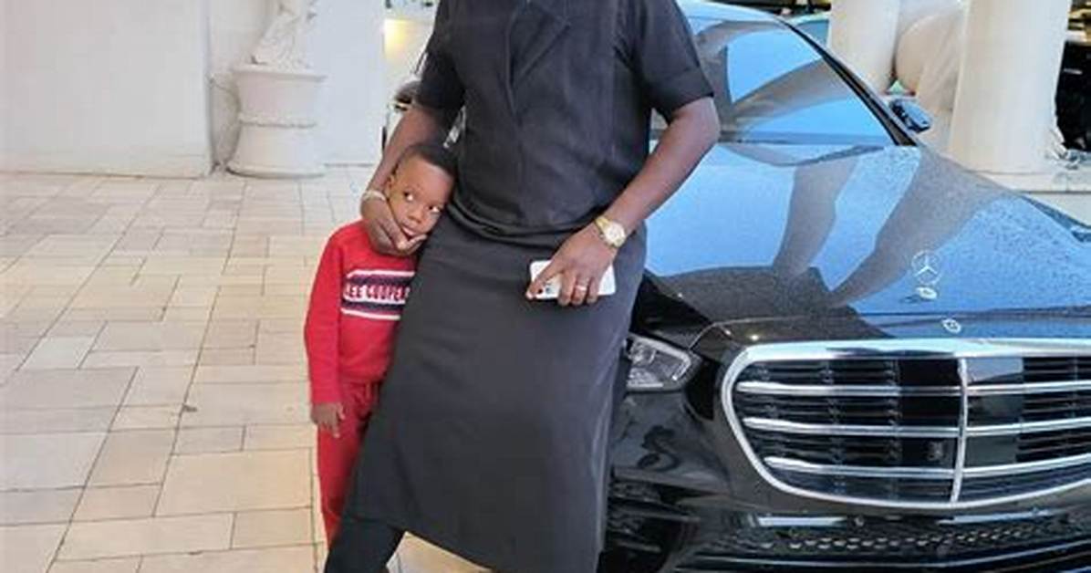 Who Is More Richer Obi Cubana or Davido Their Net Worth