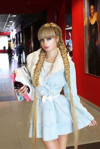 Who Is Russian Barbie Angelica Kenova? Wiki, Parents, Wealth