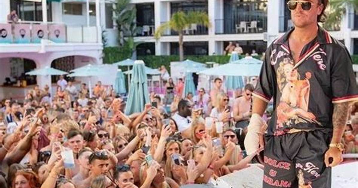 Who Is Tom Zanetti in Ibiza with?