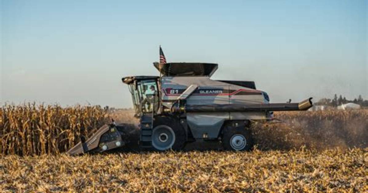 Who Makes Gleaner Combines?