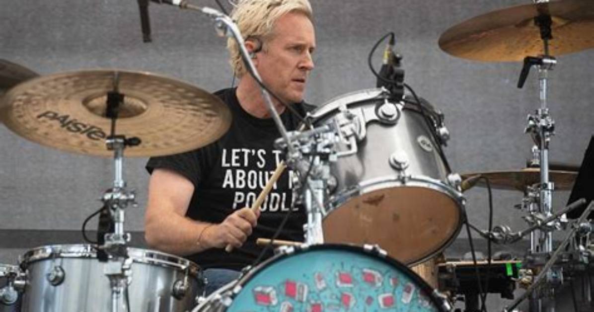 Who's the Drummer for Foo Fighters?