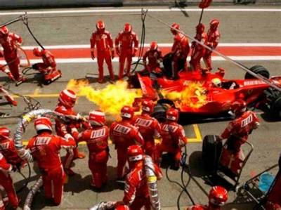 Why Did They Ban Refueling in F1?