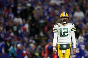 Why Do Nfl Players Have Fanny Packs?