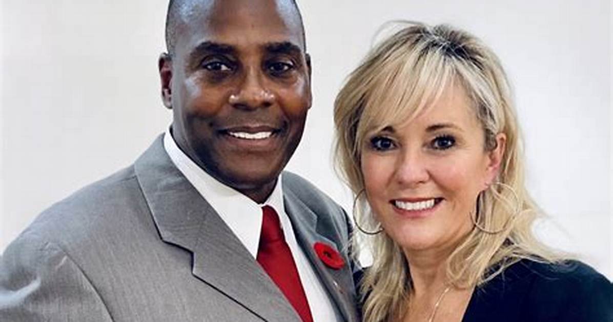 Willard Reaves New Wife Lise Baker Reaves Is a Nurse in Manitoba