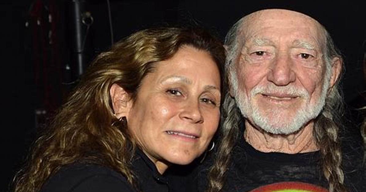 Willie Nelson and Annie D'angelo