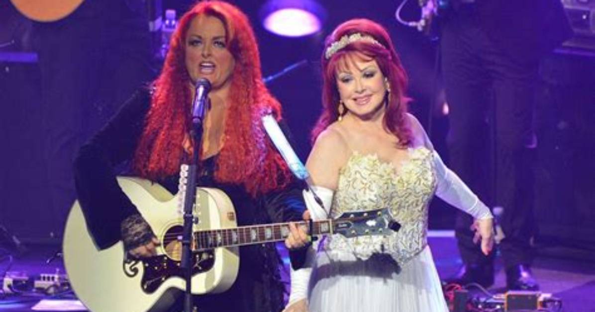Wynonna Judd Is Not Gay as She Is Married to Husband Cactus Moser Meet Her Kids Grace Pauline Kelley And