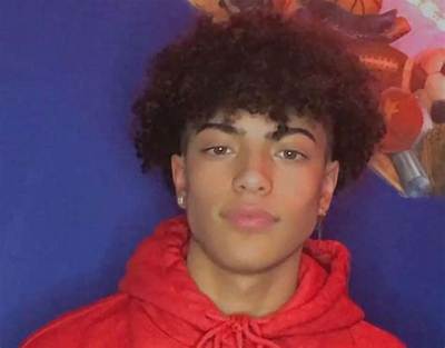Zay Trendz Height, Weight, Net Worth, Age, Birthday, Wikipedia, Who, Nationality, Biography
