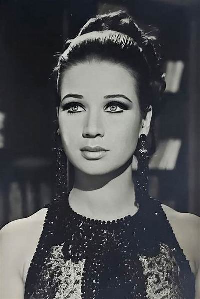 Zubaida Tharwat